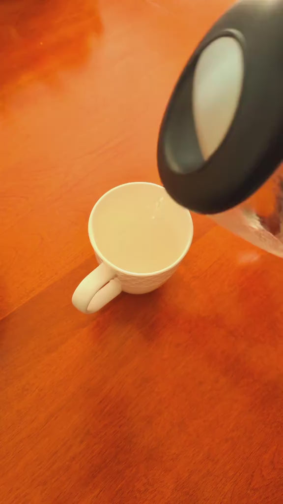 ThermoLuz™ - Smart LED Thermos for Mate & More